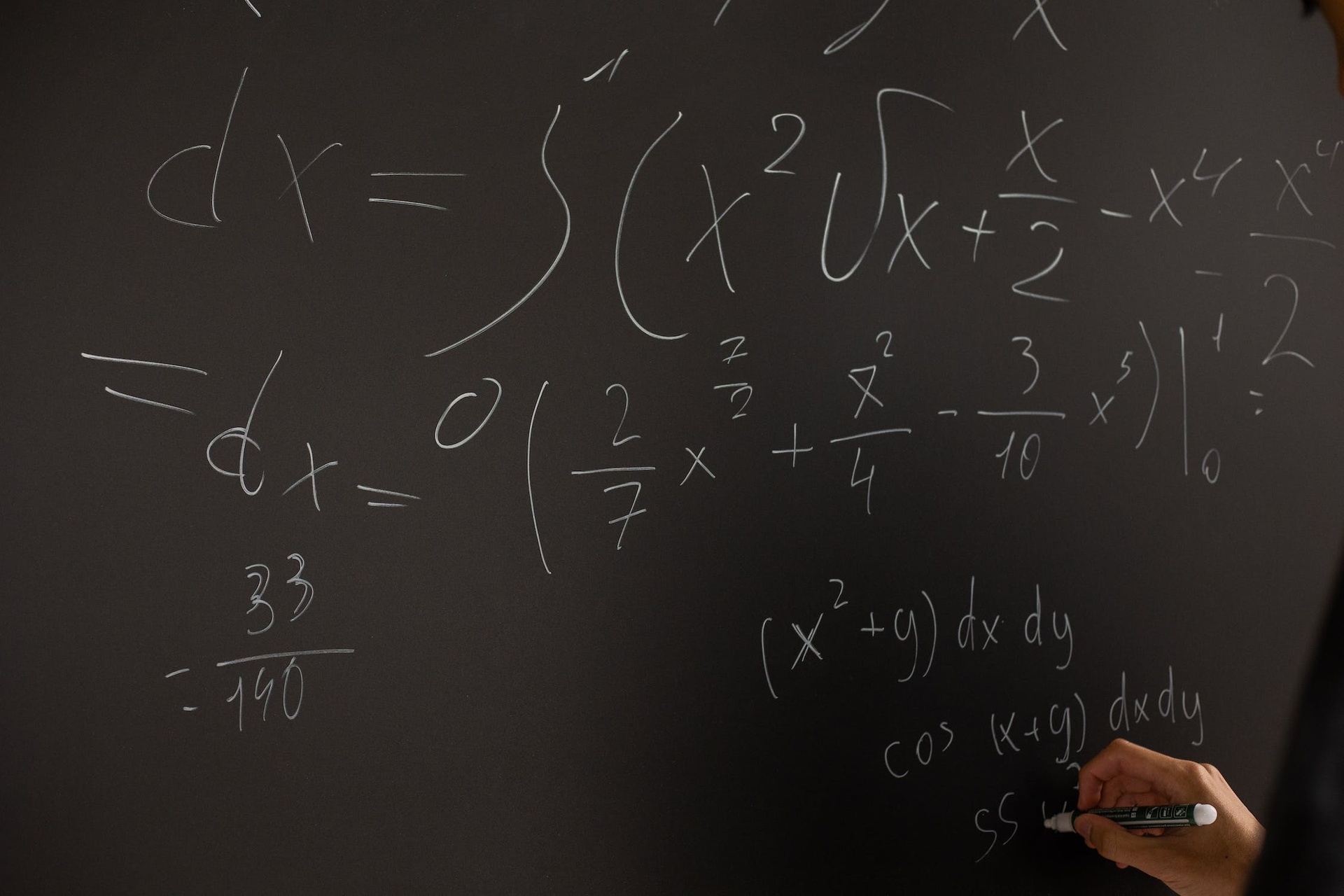 MATHS102